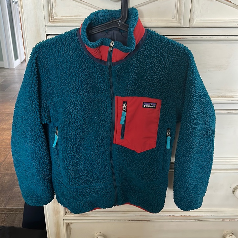 Fleece soak lined Patagonia coat